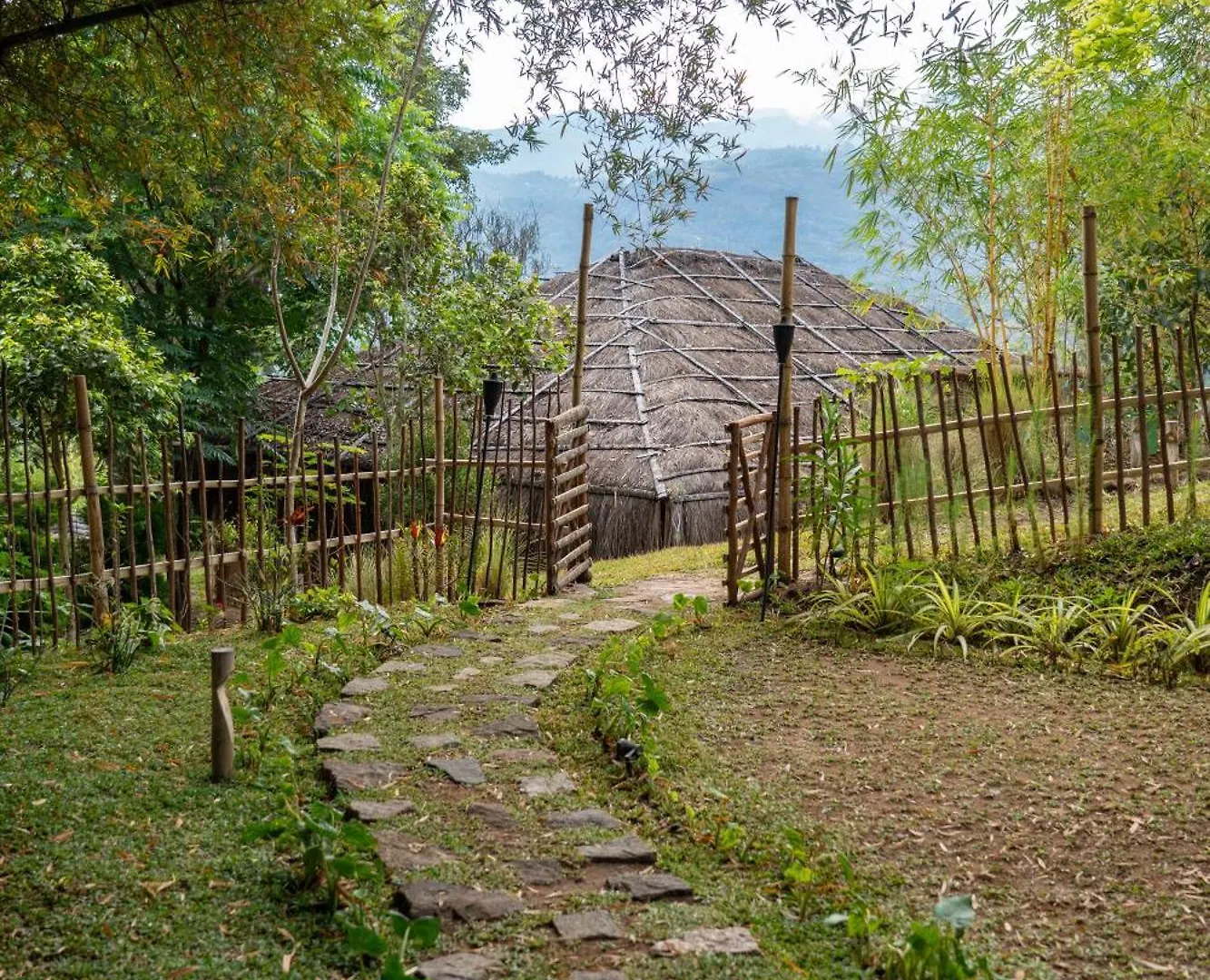 Resort The Mudhouse Marayoor Hotel Munnar