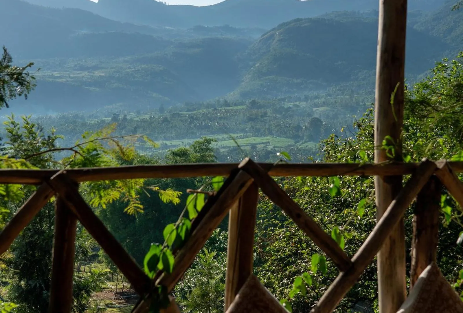 The Mudhouse Marayoor Hotel Munnar